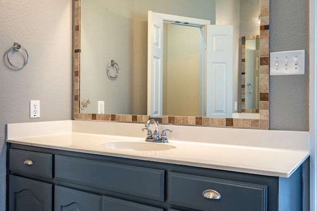 10137 Red Bluff Drive, Fort Worth, TX 76177