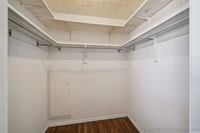 1120 Cottonwood Court, Pryor, OK 74361