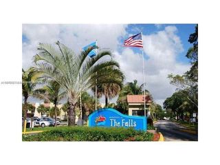13823 SW 90th Ave 110J, Miami, FL 33176