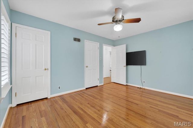 9553 Park Lane, Ladue, MO 63124