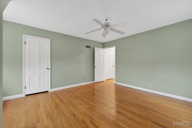 9553 Park Lane, Ladue, MO 63124