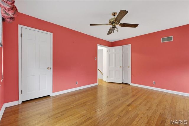 9553 Park Lane, Ladue, MO 63124