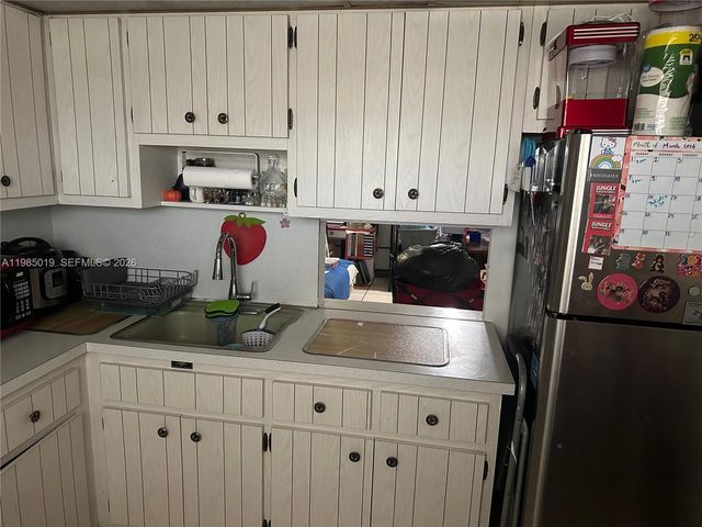 16410 Miami Dr 406, North Miami Beach, FL 33162