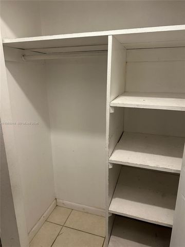 16410 Miami Dr 406, North Miami Beach, FL 33162