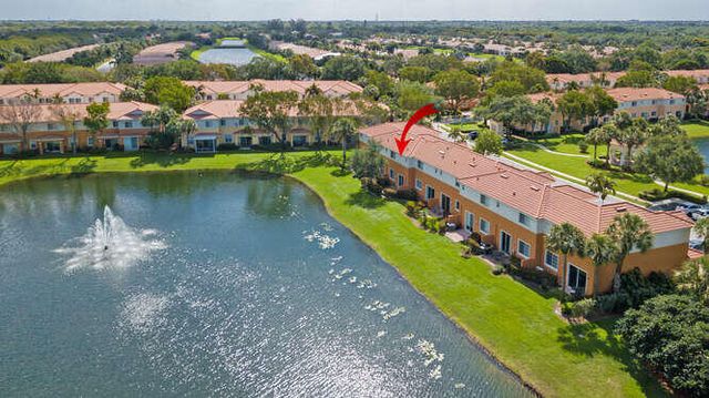 7401 Sarentino Lane 211, Boynton Beach, FL 33437