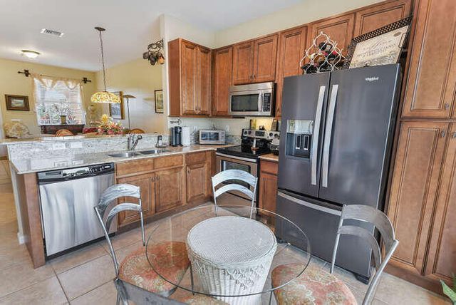 7401 Sarentino Lane 211, Boynton Beach, FL 33437