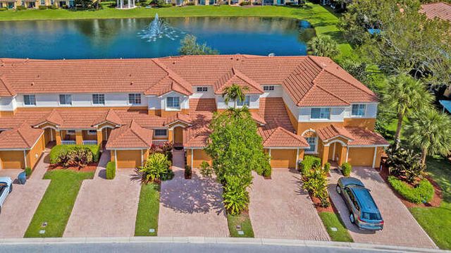 7401 Sarentino Lane 211, Boynton Beach, FL 33437