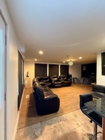 336 Oakwood Street, Park Forest, IL 60466