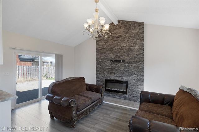 11287 Brougham Drive, Sterling Heights, MI 48312