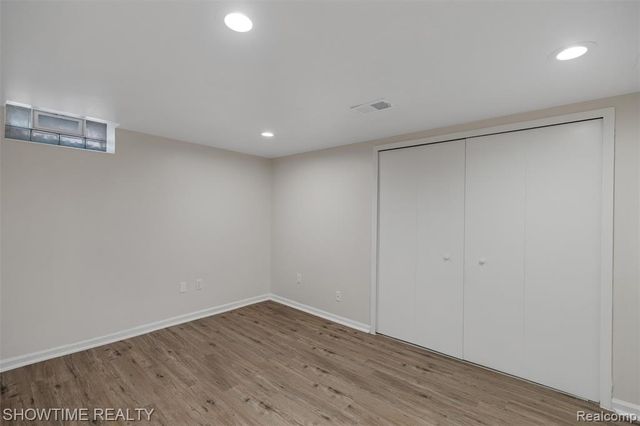 11287 Brougham Drive, Sterling Heights, MI 48312