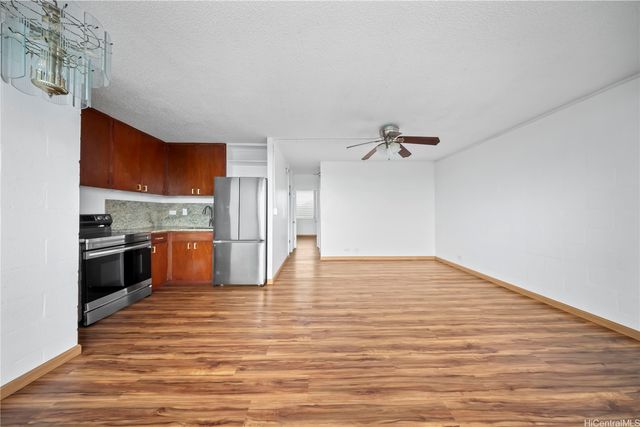 94-249 Waikele Road A304, Waipahu, HI 96797