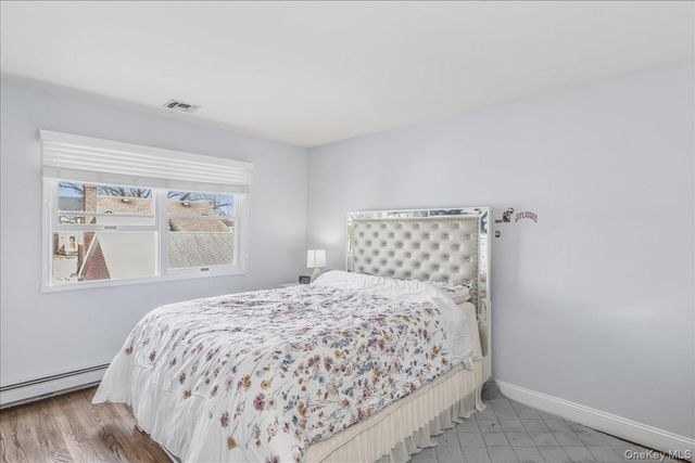 263 James Street, Franklin Square, NY 11010