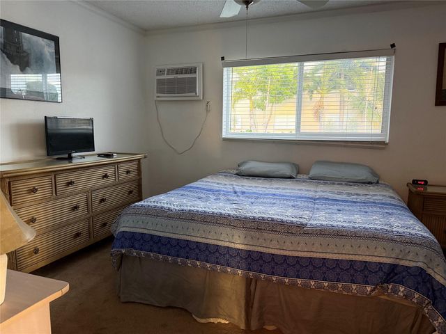 2850 NE 30th St 1, Fort Lauderdale, FL 33306