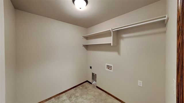 9004 NW 142nd Street, Yukon, OK 73099