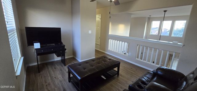 13209 KESTREL Avenue, Horizon City, TX 79928