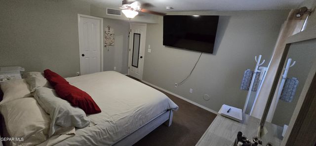 13209 KESTREL Avenue, Horizon City, TX 79928