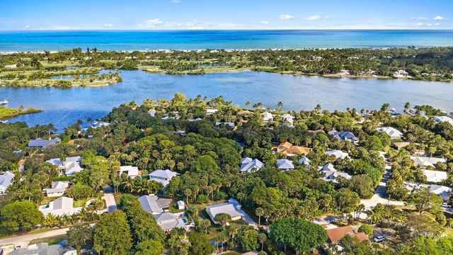 12165 SE Nassau Street, Hobe Sound, FL 33455