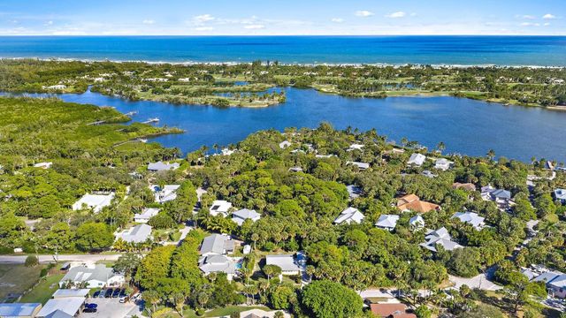 12165 SE Nassau Street, Hobe Sound, FL 33455