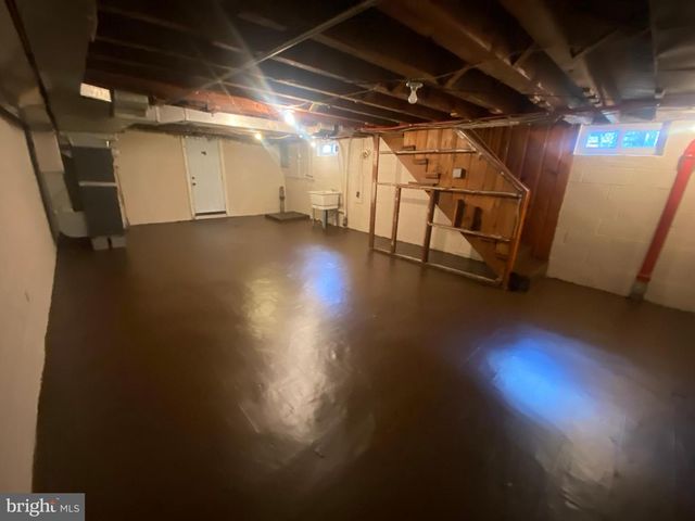 2900 N MADISON ST, Wilmington, DE 19802