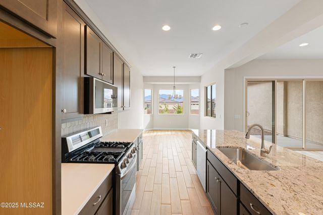 878 N Astronomer Lane Lot 171, Green Valley, AZ 85614