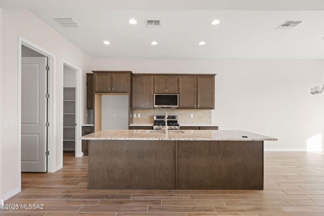 878 N Astronomer Lane Lot 171, Green Valley, AZ 85614