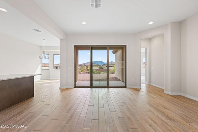 878 N Astronomer Lane Lot 171, Green Valley, AZ 85614