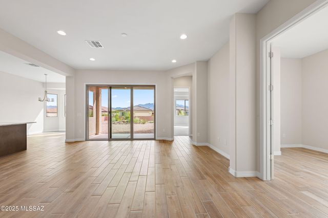 878 N Astronomer Lane Lot 171, Green Valley, AZ 85614