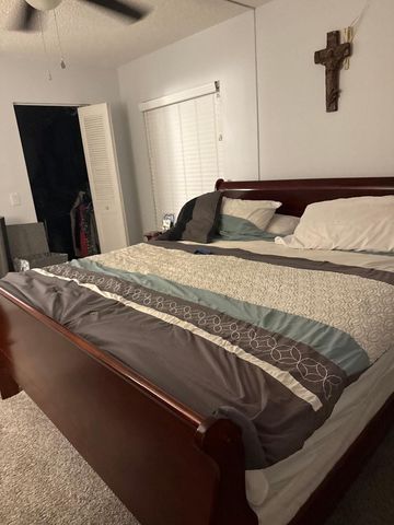 1118 Green Pine Blvd B1, West Palm Beach, FL 33409