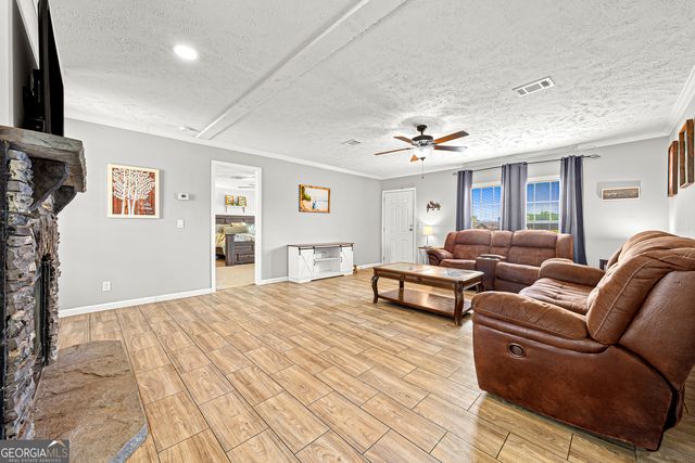 655 Lowe Road, Comer, GA 30629