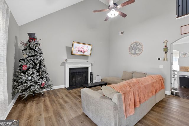 204 Millie Court, Jackson, GA 30233