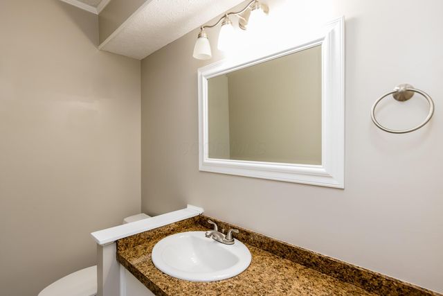 4399 Scissortail Loop, Westerville, OH 43081