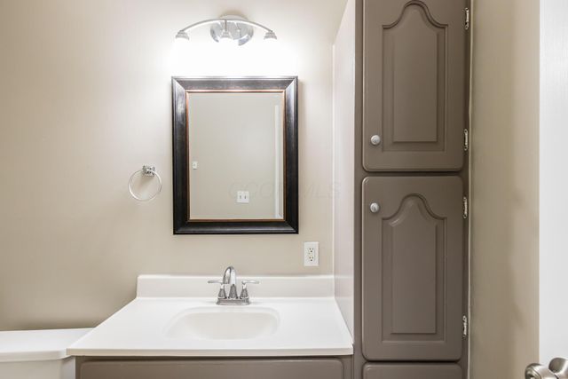 4399 Scissortail Loop, Westerville, OH 43081