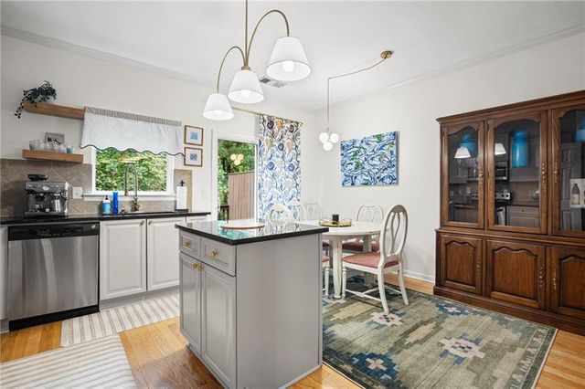 1417 Liberty Parkway NW, Atlanta, GA 30318