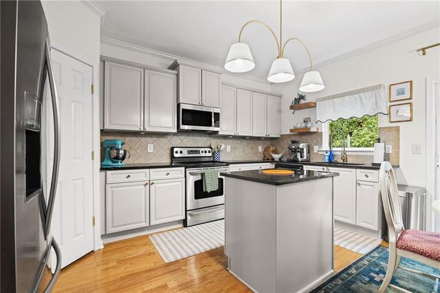 1417 Liberty Parkway NW, Atlanta, GA 30318
