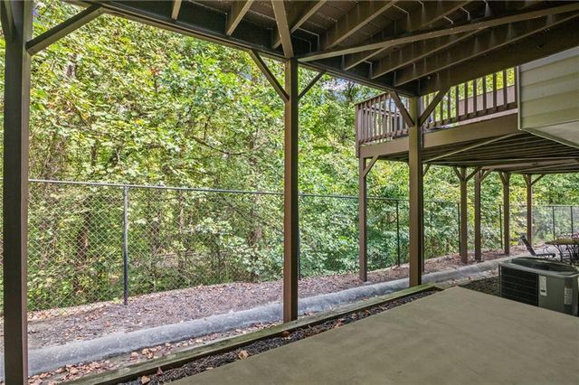 1417 Liberty Parkway NW, Atlanta, GA 30318