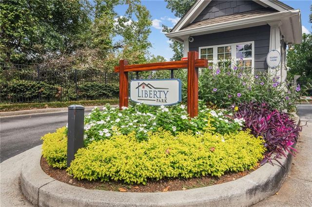 1417 Liberty Parkway NW, Atlanta, GA 30318