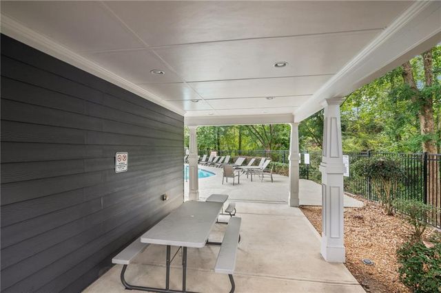 1417 Liberty Parkway NW, Atlanta, GA 30318