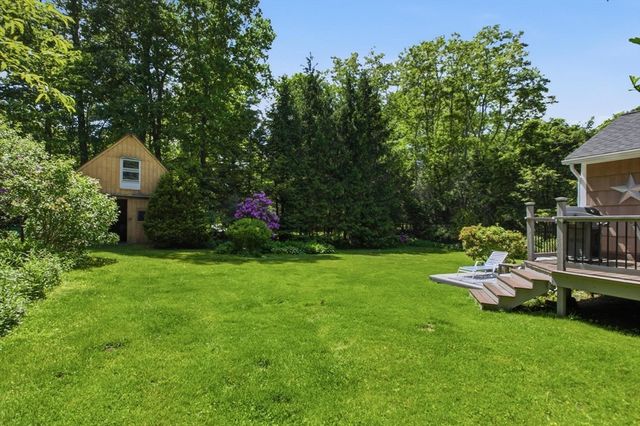 152 Lake St, Middleton, MA 01949