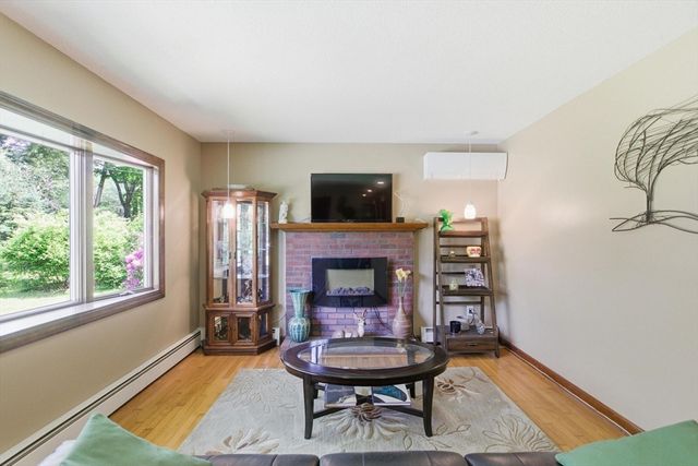 152 Lake St, Middleton, MA 01949