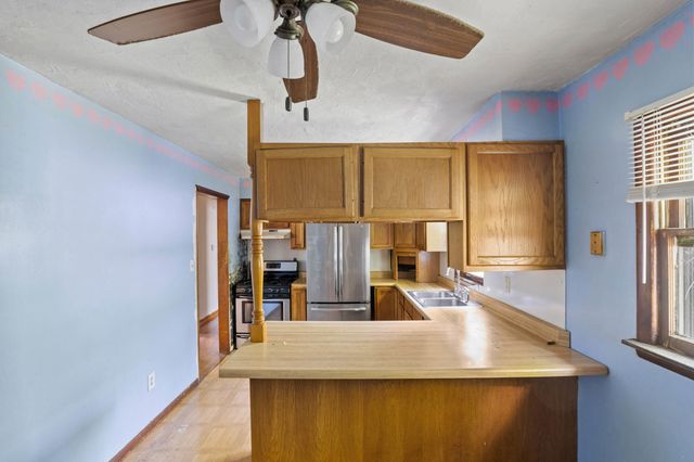 2750 Old Hobart Street, Lake Station, IN 46405