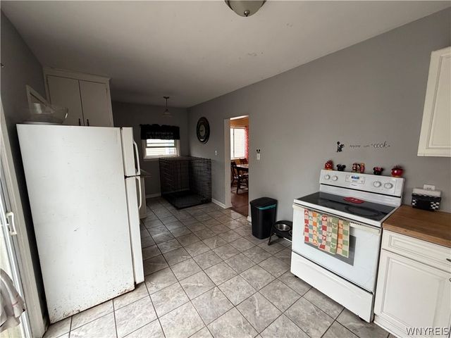 18 Monroe Street, North Tonawanda, NY 14120