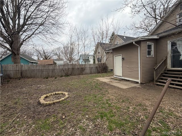 18 Monroe Street, North Tonawanda, NY 14120