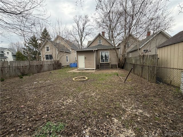 18 Monroe Street, North Tonawanda, NY 14120