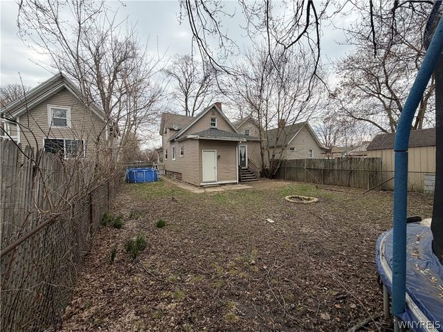 18 Monroe Street, North Tonawanda, NY 14120