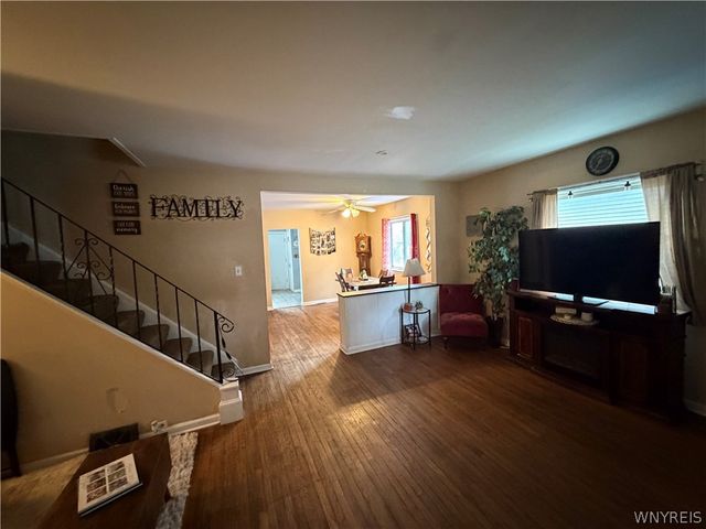 18 Monroe Street, North Tonawanda, NY 14120