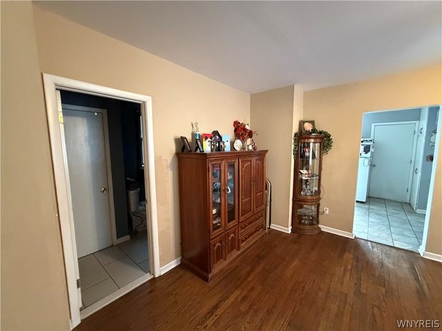18 Monroe Street, North Tonawanda, NY 14120