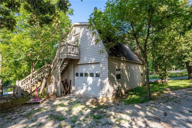 2022 Lake Viking Terrace, Gallatin, MO 64640