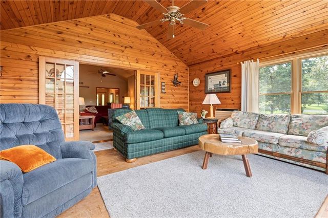 2022 Lake Viking Terrace, Gallatin, MO 64640