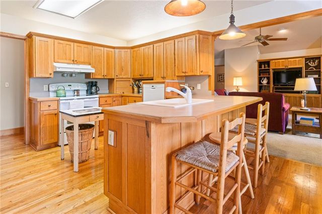 2022 Lake Viking Terrace, Gallatin, MO 64640