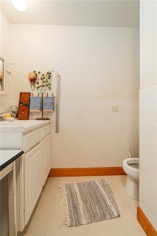 2022 Lake Viking Terrace, Gallatin, MO 64640